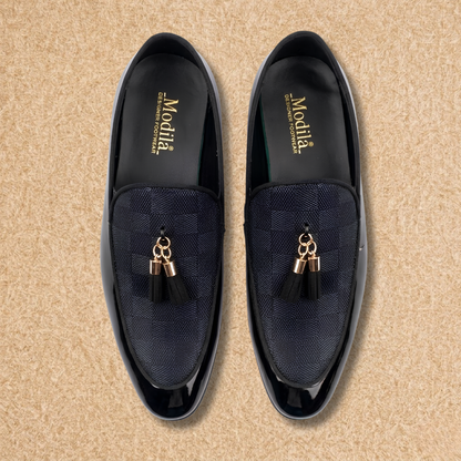 ROYAL-BLACK
