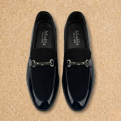 VANTAGE-BLACK