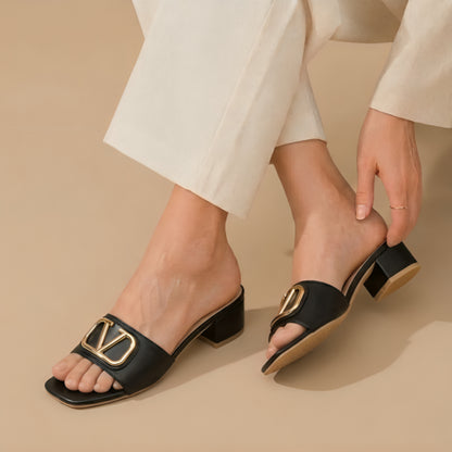 VERA-BLACK