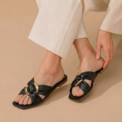 KNOT-BLACK