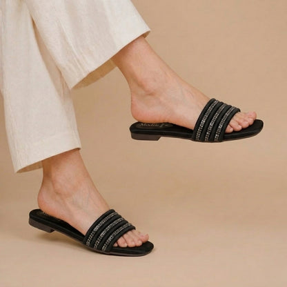 LUSH BLACK