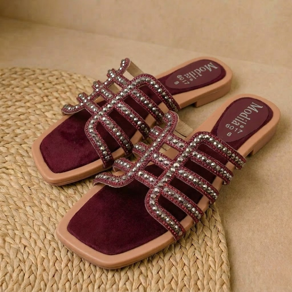 Quinn-MAROON