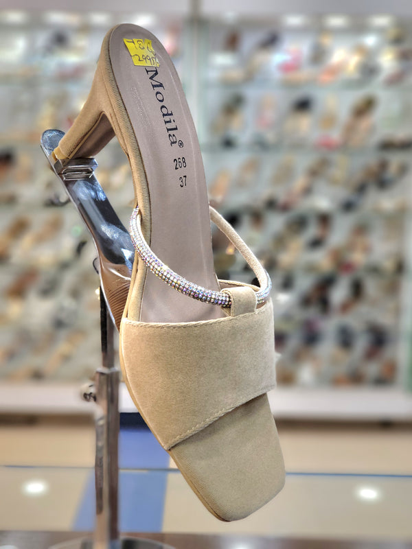 French heel slipper