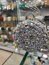 Round shape fancy cluch