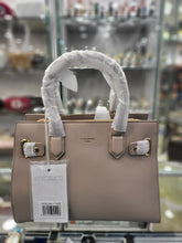 David Jones hand bag