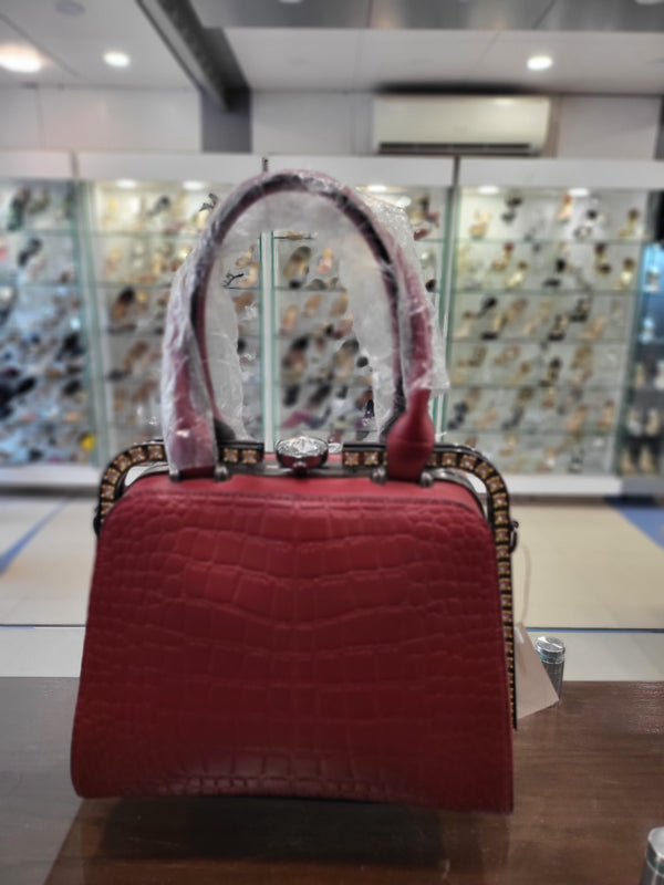 Metal hand bags