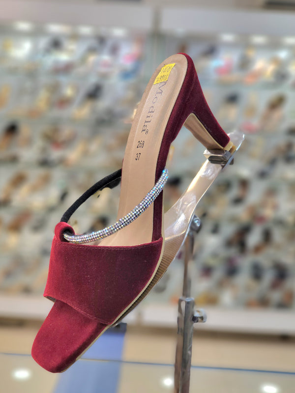 French heel slipper