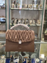 Cross body soft leather